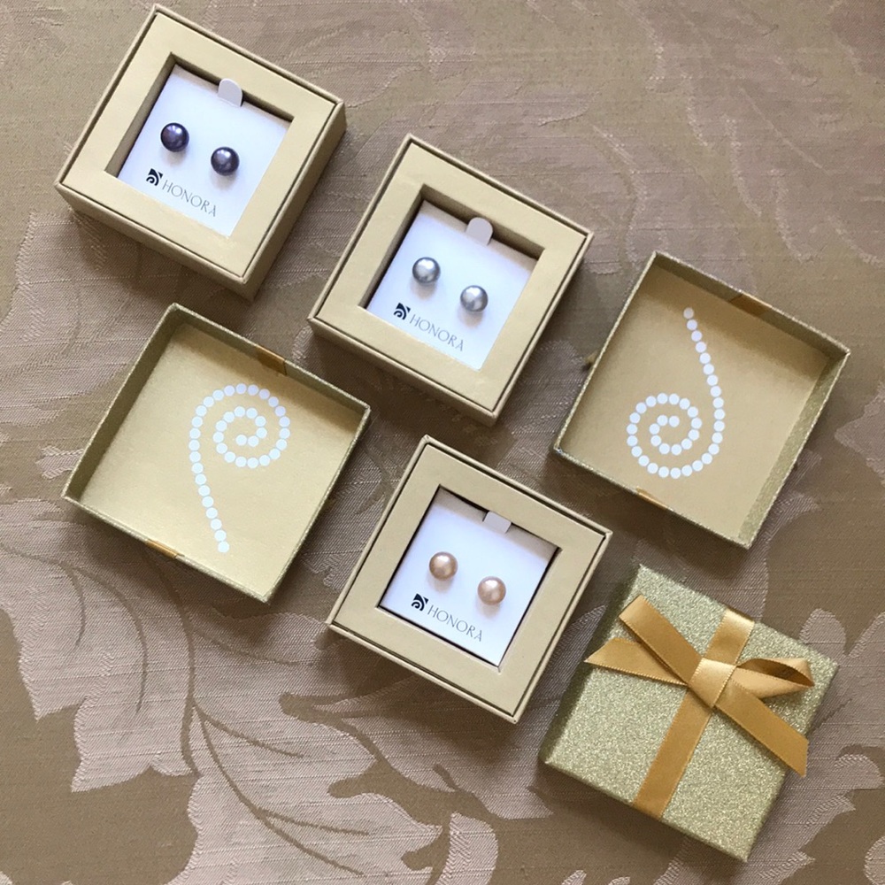 HONORA Pearl Earrings